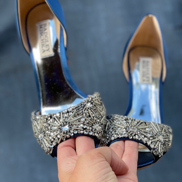 Brand new! Badgley Mischka cobalt blue and beaded heels sz 36 - Picture 1 of 6